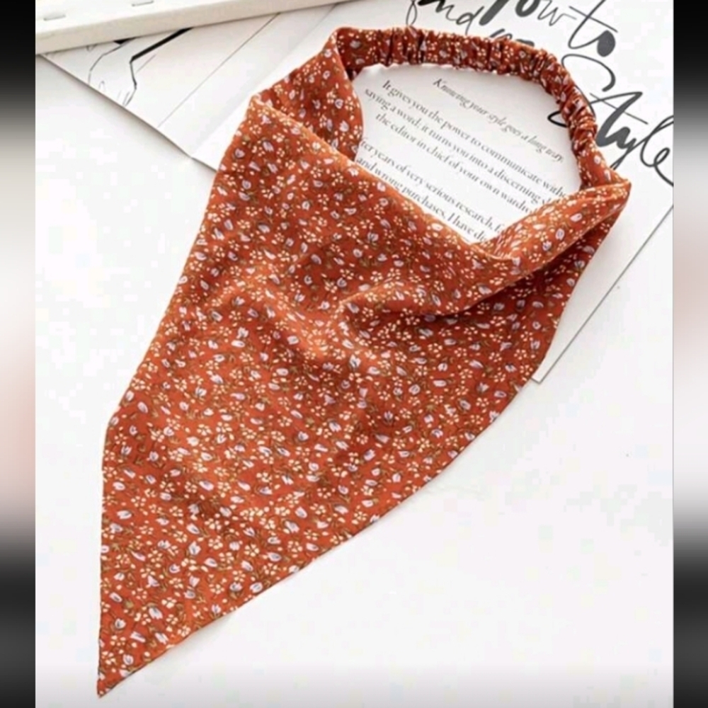 Ditsy Floral Boho Earthtone Colors Lightweight Bandana Scarves Set Of 5 - Picture 3 of 7